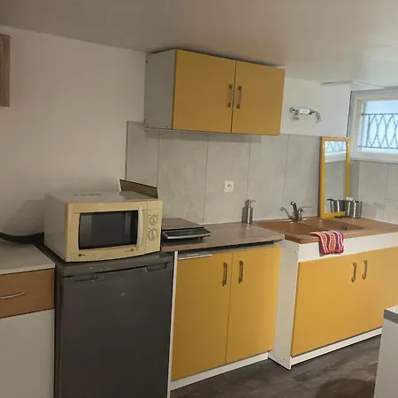 בית אירוח Giret's Prive לה מאנש